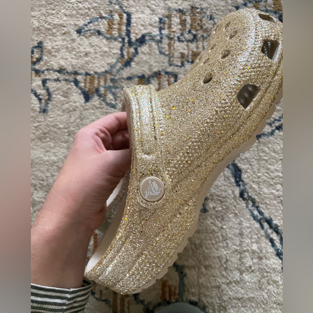 Sparkle Crocs - Picture 4 of 5